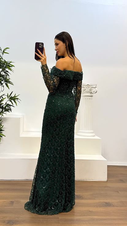 Zümrüt Madonna Yaka İşlemeli Abiye Elbise