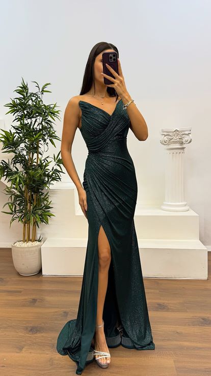 Zümrüt Drapeli Simli Abiye Elbise