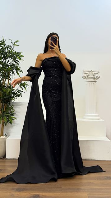 Black Balloon Sleeve Embroidered Evening Dress