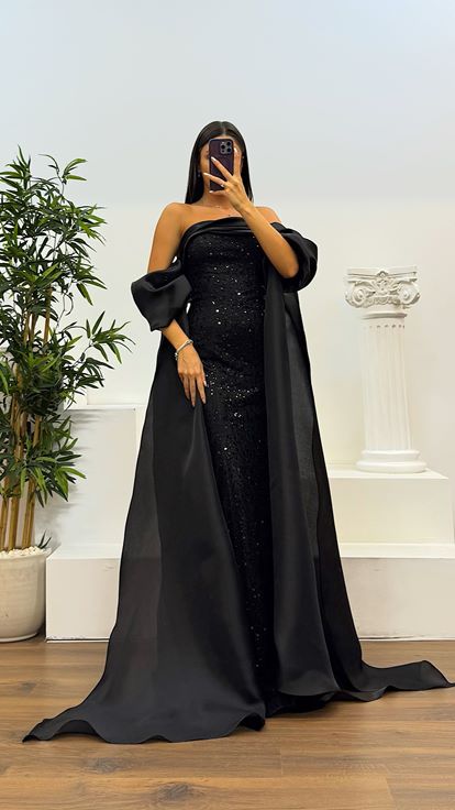 Siyah Balon Kol İşlemeli Abiye Elbise