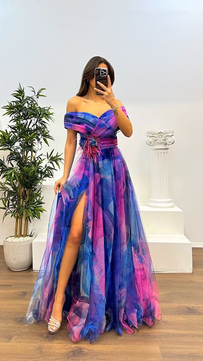 Saks Madonna Yaka Desenli Tül Abiye Elbise