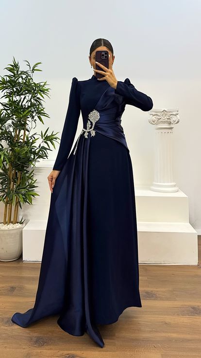 Lacivert Bel Detay Tesettür Abiye Elbise