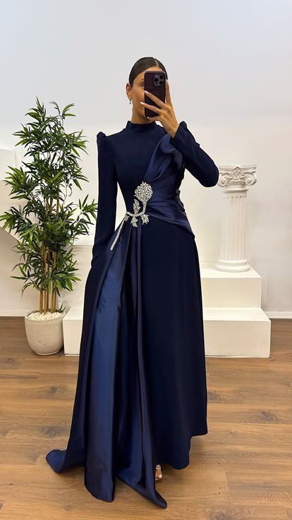Lacivert Bel Detay Tesettür Abiye Elbise