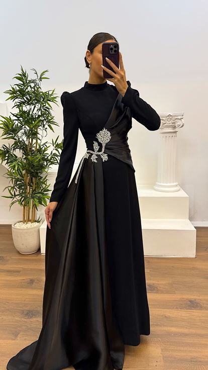 Siyah Bel Detay Tesettür Abiye Elbise
