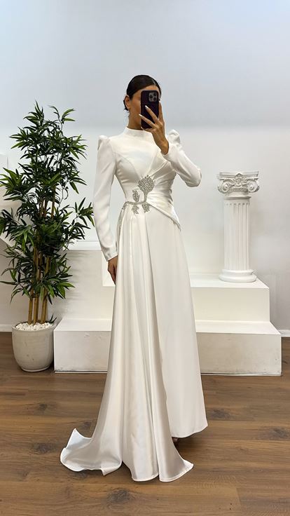 Beyaz Bel Detay Tesettür Abiye Elbise