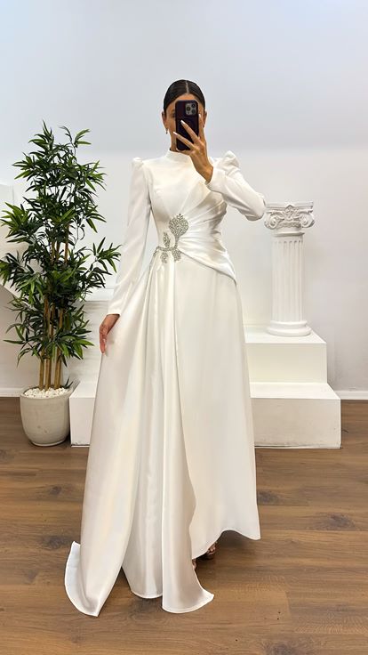 Beyaz Bel Detay Tesettür Abiye Elbise