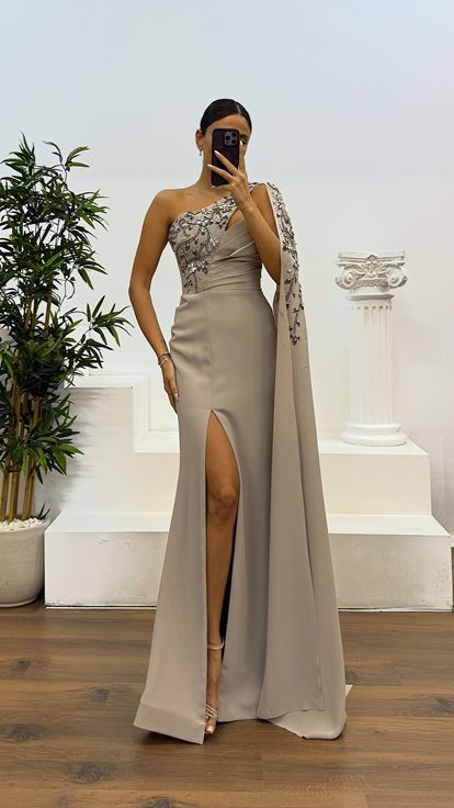 Taş Tek Kol İşleme Detay Abiye Elbise