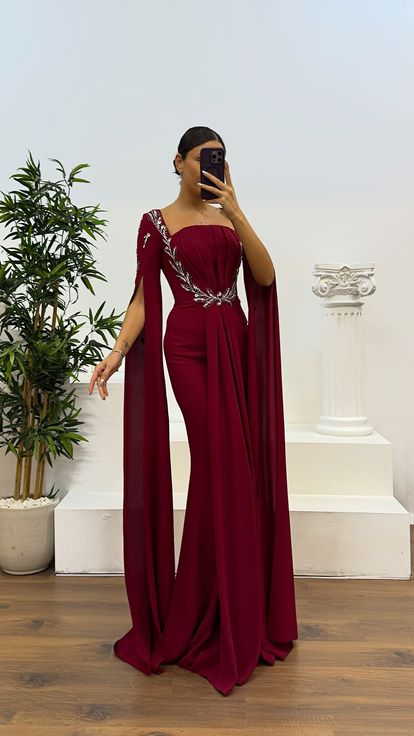 Bordo İşleme Detay Abiye Elbise