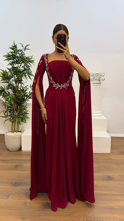 Bordo İşleme Detay Abiye Elbise