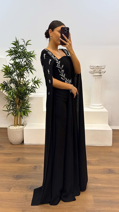 Siyah İşleme Detay Abiye Elbise