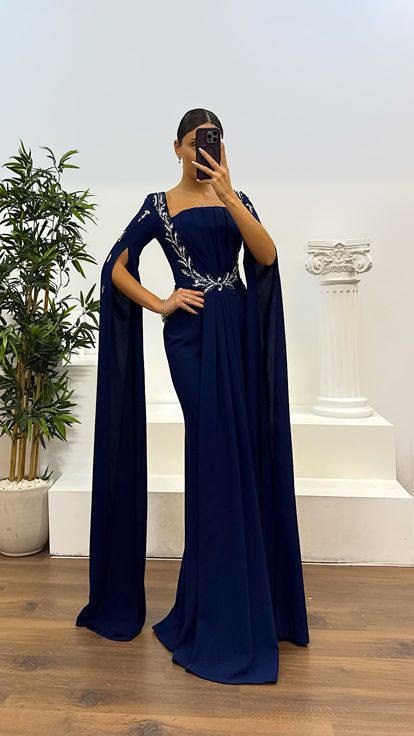 Lacivert İşleme Detay Abiye Elbise