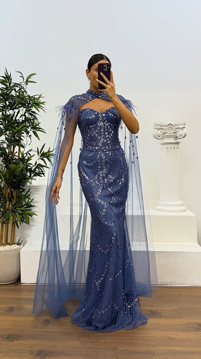 İndigo Pelerin Detay İşlemeli Abiye Elbise