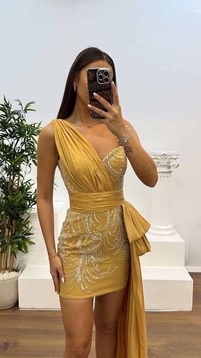 Gold Tek Omuz İşlemeli Mini Abiye Elbise
