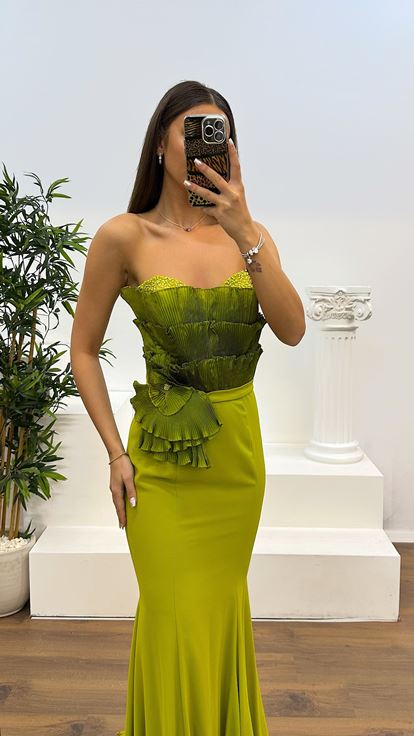 Green Strapless Chest Detail Evening Dress