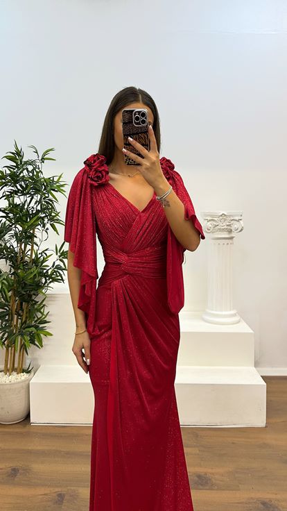 Kırmızı V Yaka Çiçek Detay Simli Abiye Elbise