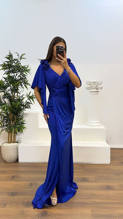 Saks V Yaka Çiçek Detay Simli Abiye Elbise