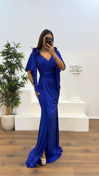 Saks V Yaka Çiçek Detay Simli Abiye Elbise