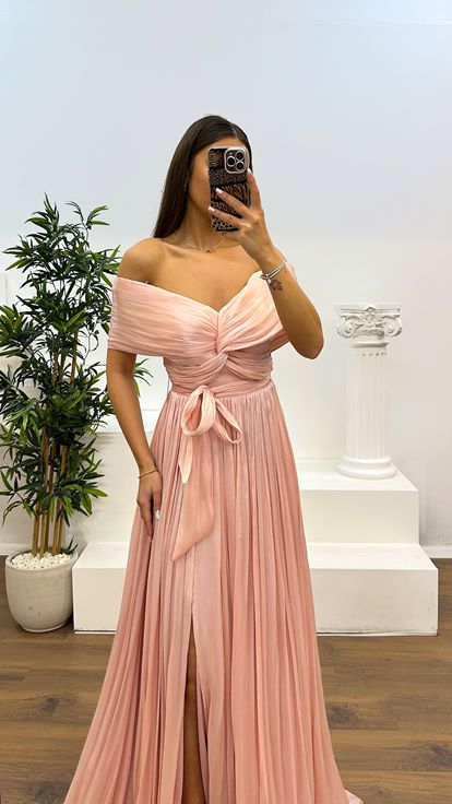 Powder Boat Neck Pleated Evening Dress