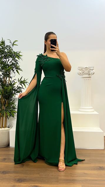 Emerald Single Sleeve Plus Size Evening Dress