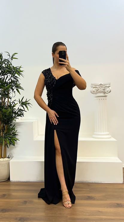 Siyah Tek Omuz İşleme Detay Büyük Beden Abiye Elbise