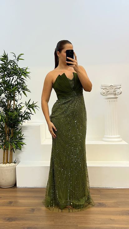 Haki Straplez İşlemeli Büyük Beden Tasarım Abiye Elbise