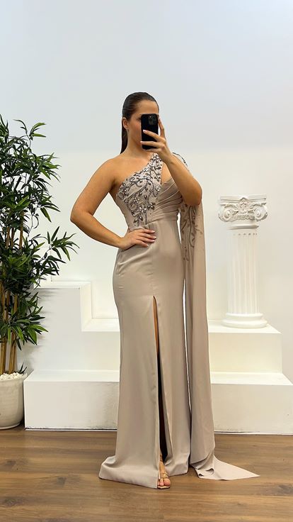 Taş Tek Kol İşleme Detay Büyük Beden Abiye Elbise