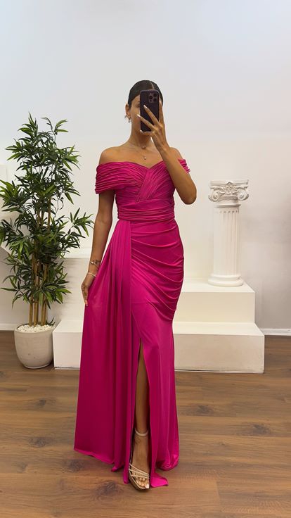 Fuşya Madonna Yaka Abiye Elbise