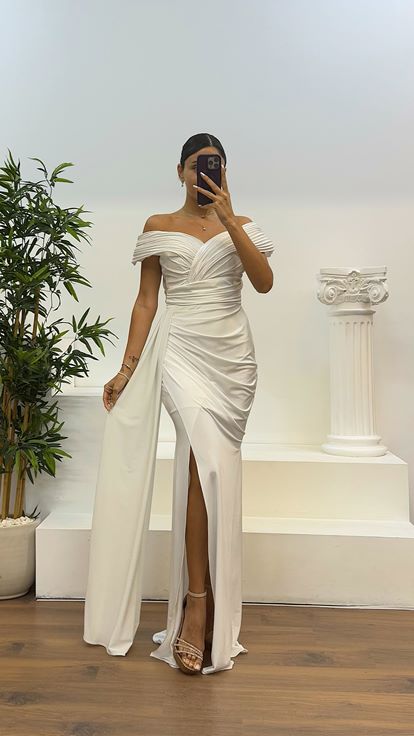 Beyaz Madonna Yaka Abiye Elbise