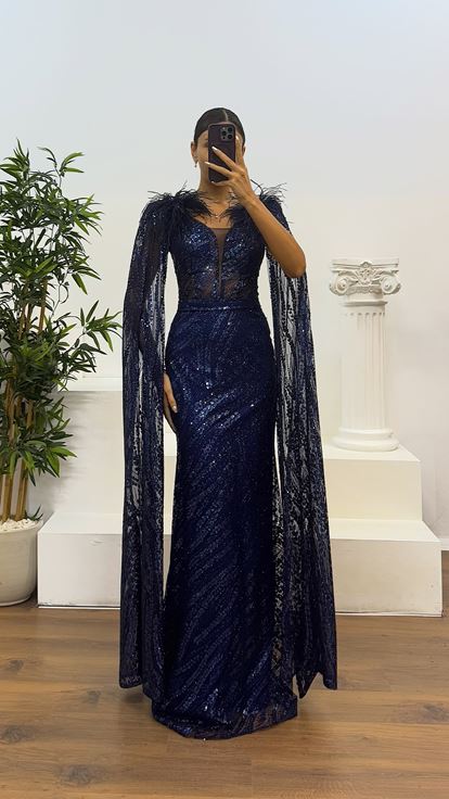 Lacivert Tüy Detay Pullu Abiye Elbise