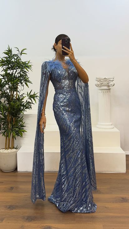 İndigo Tüy Detay Pullu Abiye Elbise