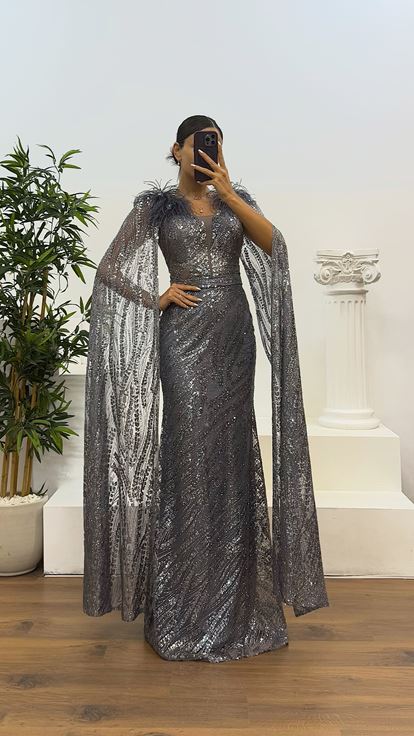 Antrasit Tüy Detay Pullu Abiye Elbise