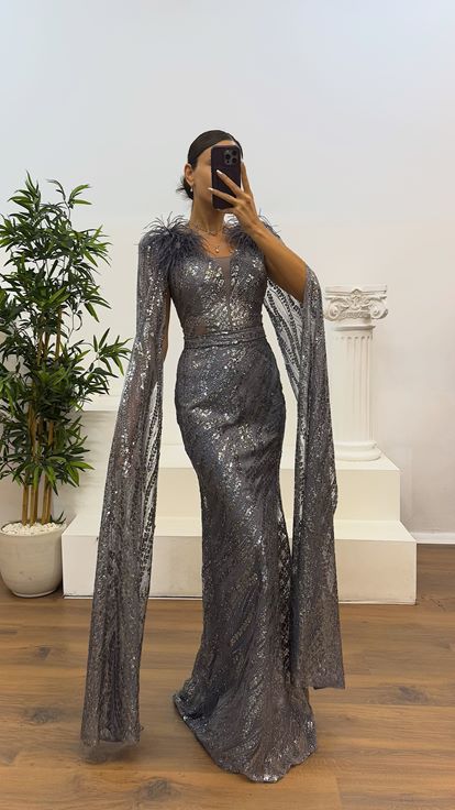 Antrasit Tüy Detay Pullu Abiye Elbise