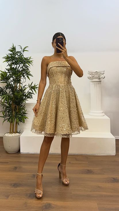 Gold Straplez Boncuklu Mini Abiye Elbise