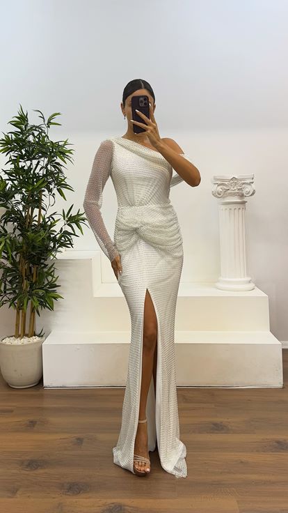 Beyaz Tek Kol Omuz Detay Abiye Elbise