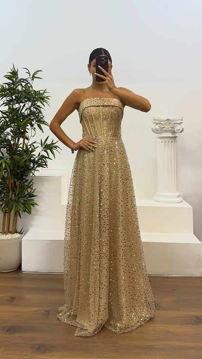 Gold Straplez Boncuklu Abiye Elbise