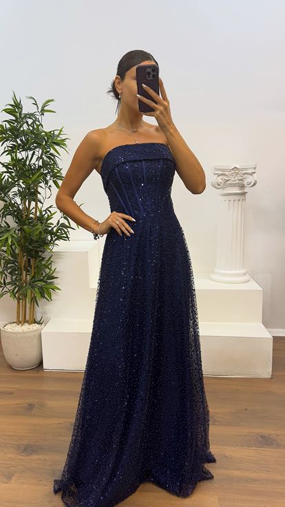 Abito da sera con perline senza spalline blu navy