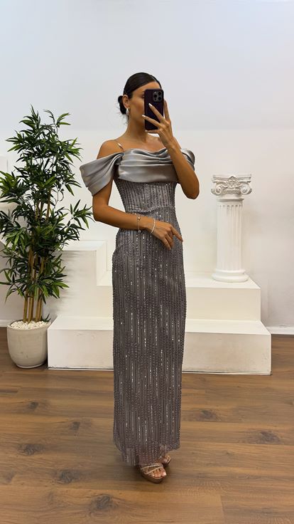 Antrasit İp Askılı İşlemeli Abiye Elbise