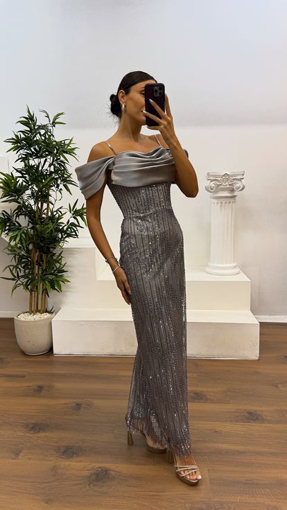 Antrasit İp Askılı İşlemeli Abiye Elbise