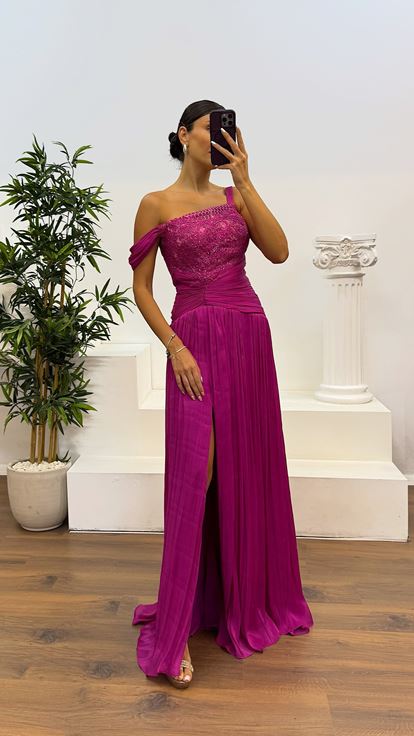 Fuchsia Lace Detail Pleated Evening Dress