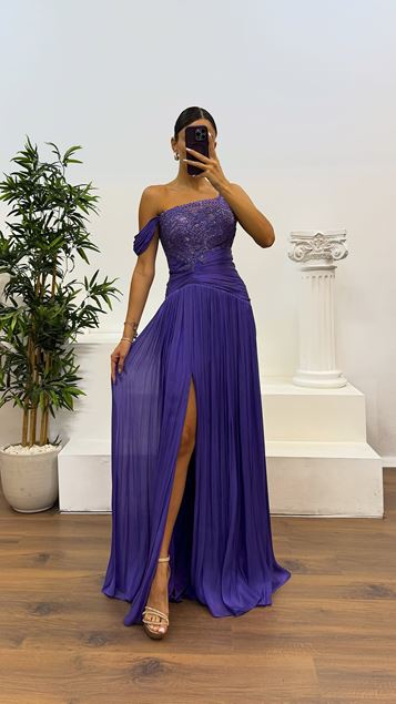 Purple Guipure Detail Pleated Evening Dress