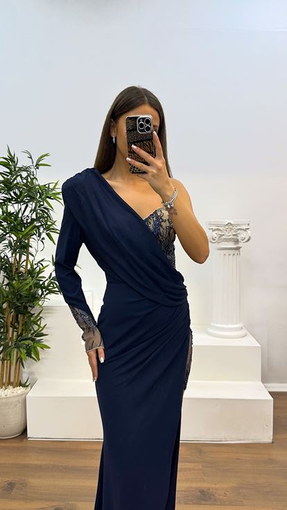 Lacivert Tek Kol İşleme Detay Abiye Elbise