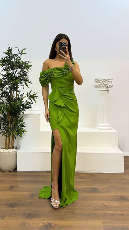 Green One Shoulder Ruffled Evening Dress