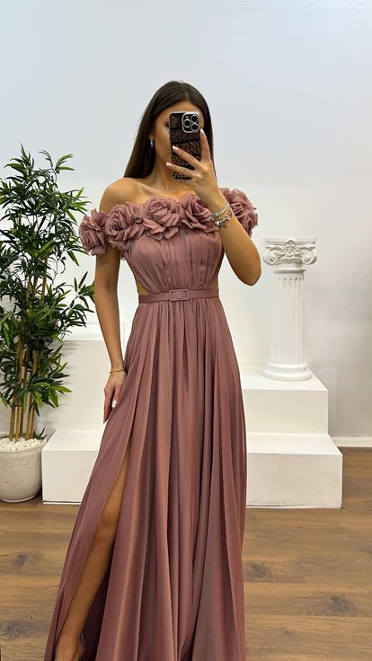 Pudra Straplez Göğsü Gül Bel Detay Abiye Elbise