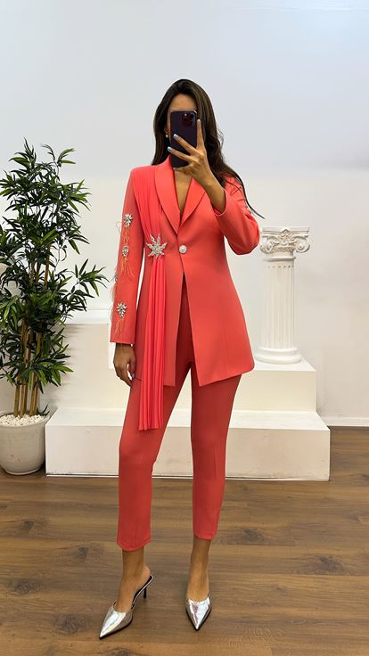 Şeftali Broş Detaylı Ceket - Pantolon Takım Abiye