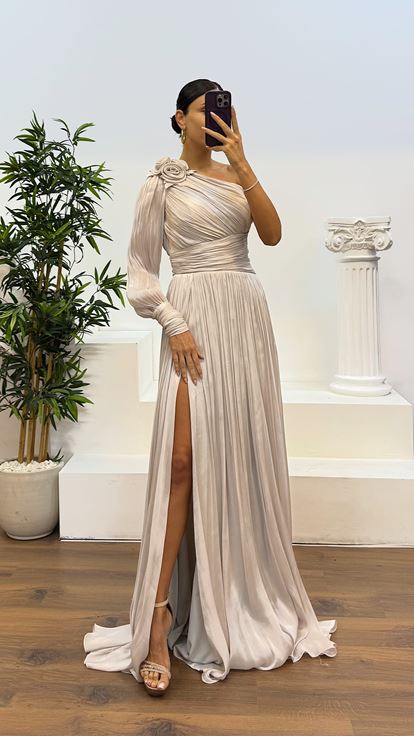 فستان سهرة شيفون مطوي بأكمام واحدة حجري