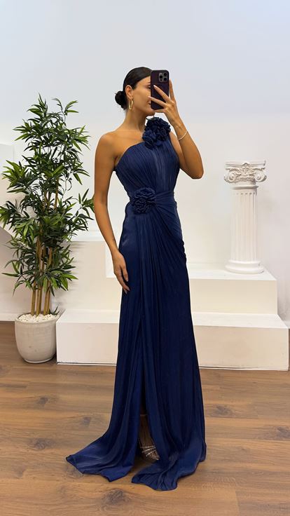 Lacivert Tek Omuz Çiçek Detay Abiye Elbise