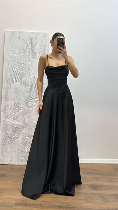 Siyah Sırt Detay Saten Abiye Elbise