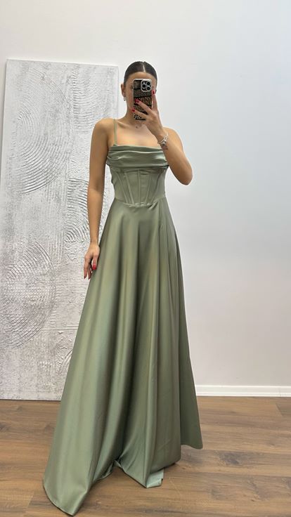 Çağla Back Detail Satin Evening Dress