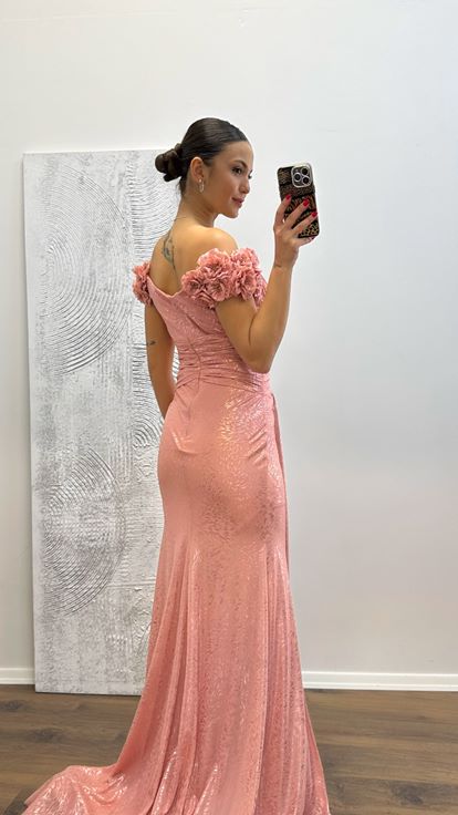 Gül Kurusu Omuz Çiçek Detaylı Abiye Elbise