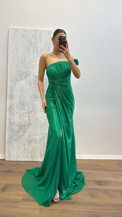 Emerald One-Shoulder Floral Detail Evening Dress